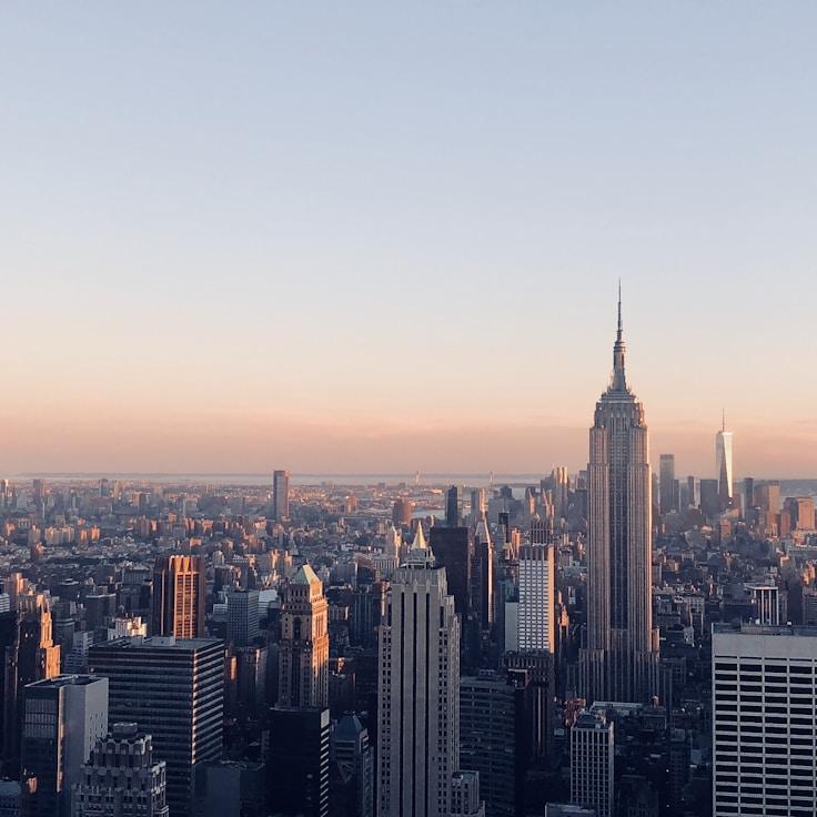 Elena Bianchi - Expat family life guide in Italy