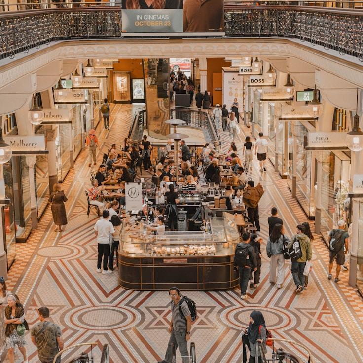 Dining out as an expat family in Italy