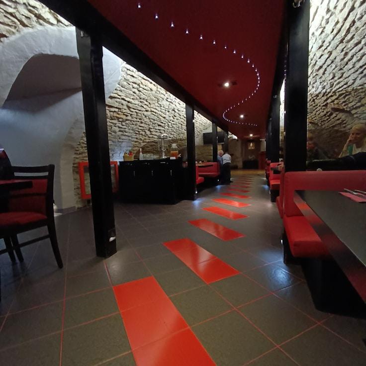 Parks and entertainment for families in Naples, Italy